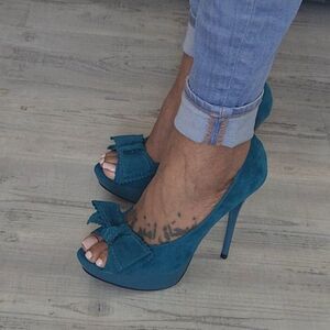 Dark Teal Blue Open Toe Platform Bow Heels Size 7.5